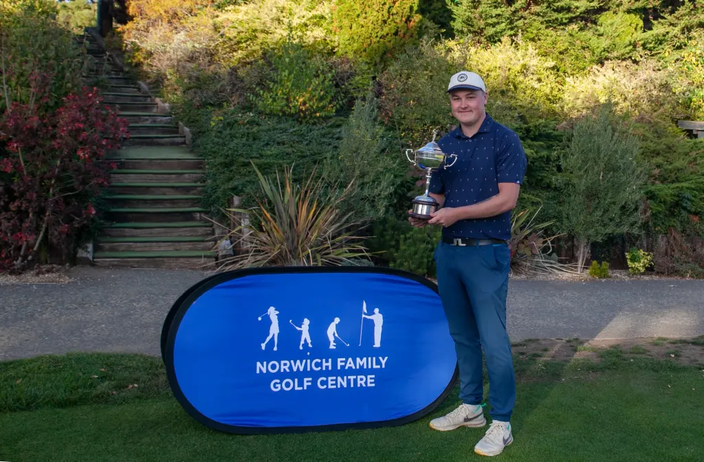 Battling Bradfield bags Norfolk Match Play crown